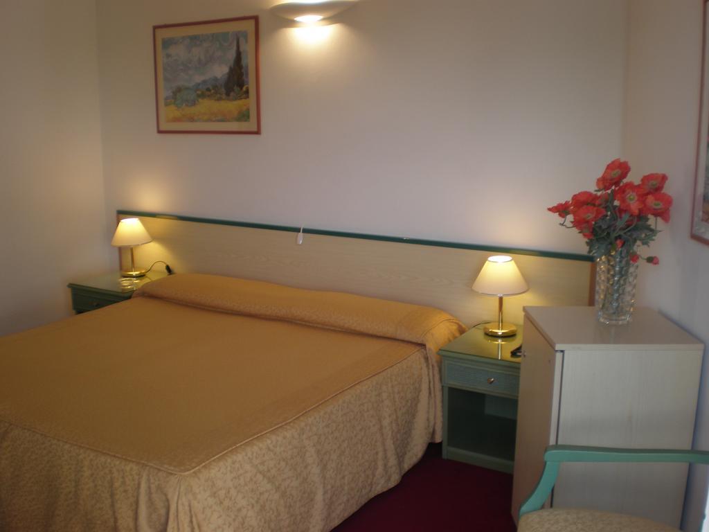 Hotel Majestic Lido di Jesolo Camera foto